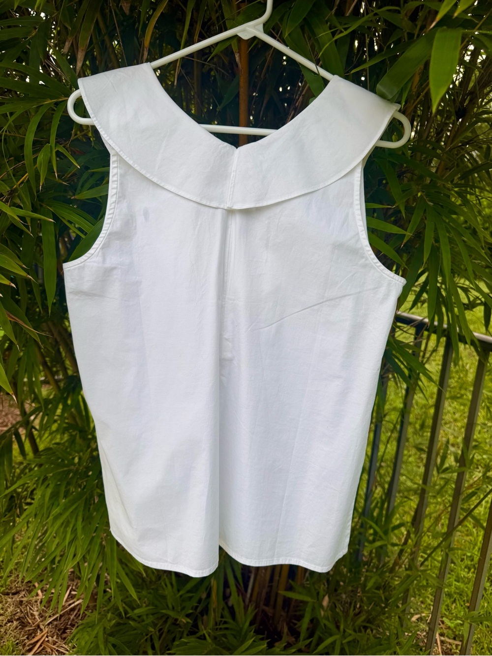 J. Crew White Sleeveless Ruffle V-Neck Tank - Picture 2 of 7